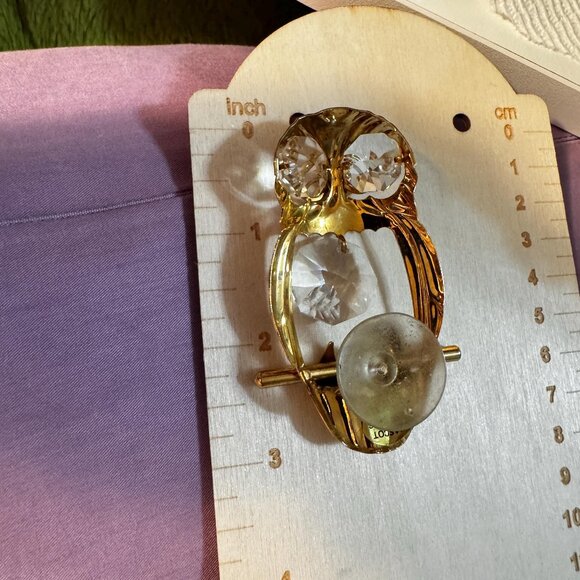 1992 Mascot International Owl Suncatcher Gold Tone Window Hanging With Crystal B - Picture 9 of 10